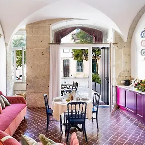 Residentas Apostolos Apartment